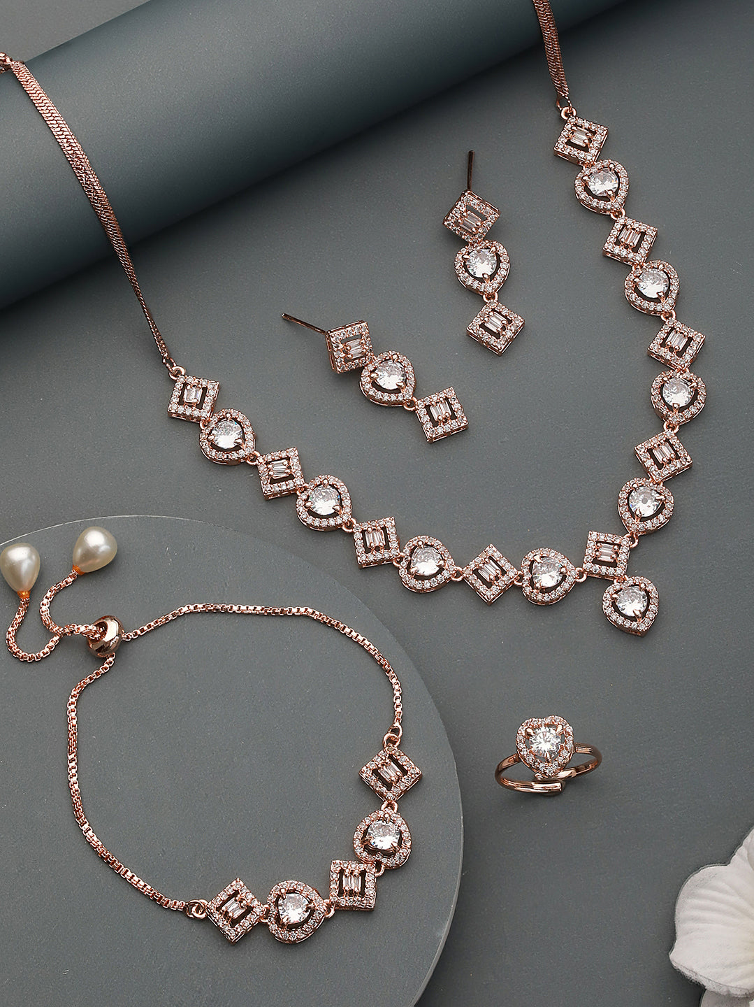 Rose gold bracelet and deals necklace set