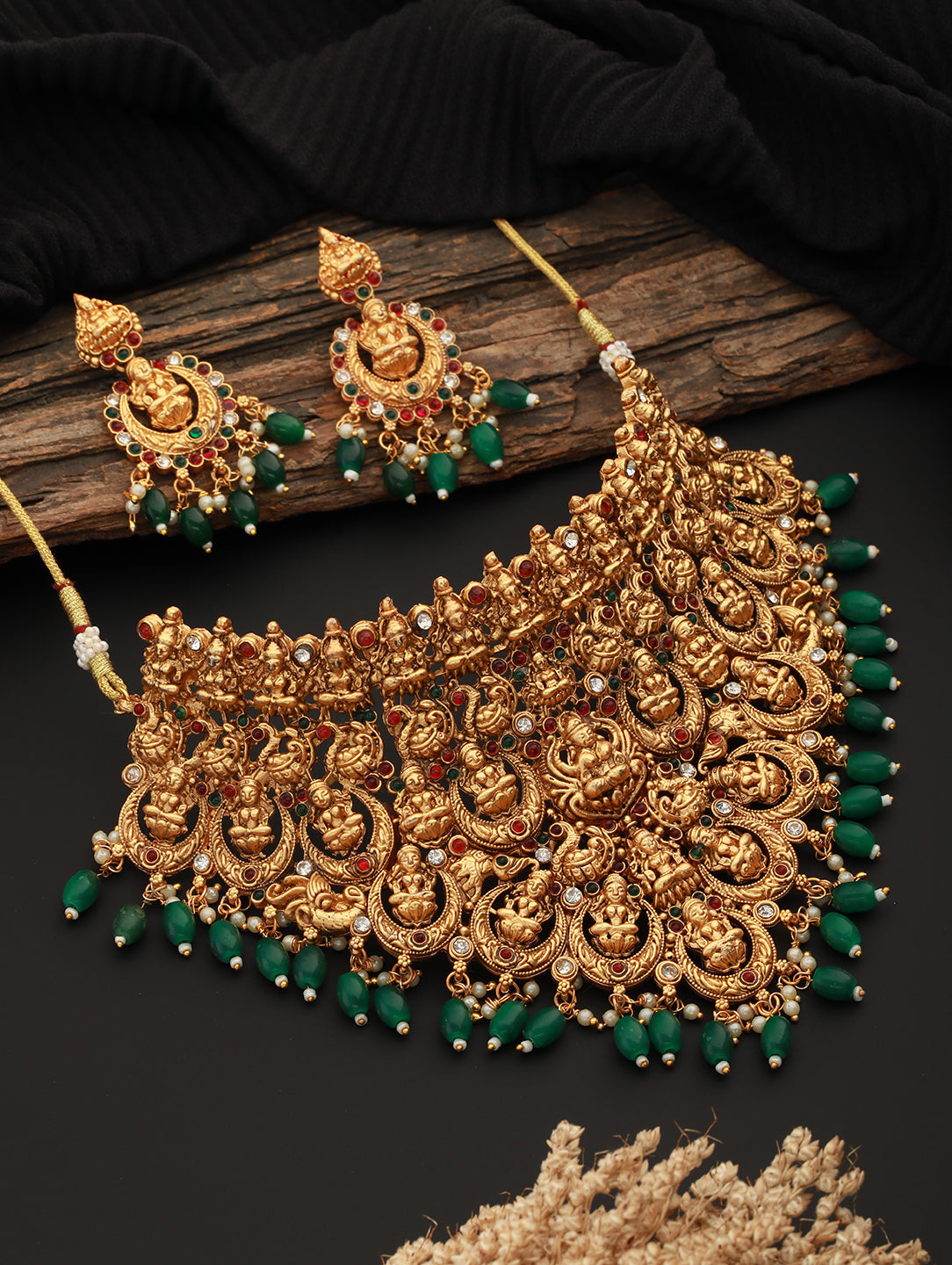 Buy LUCENTARTS JEWELLERY KUNDAN CHOKER WEDDING PARTY TRADITIONAL BRIDAL NECKLACE  JEWELLERY SET FOR WOMEN (GREEN) Online at Best Prices in India - JioMart.