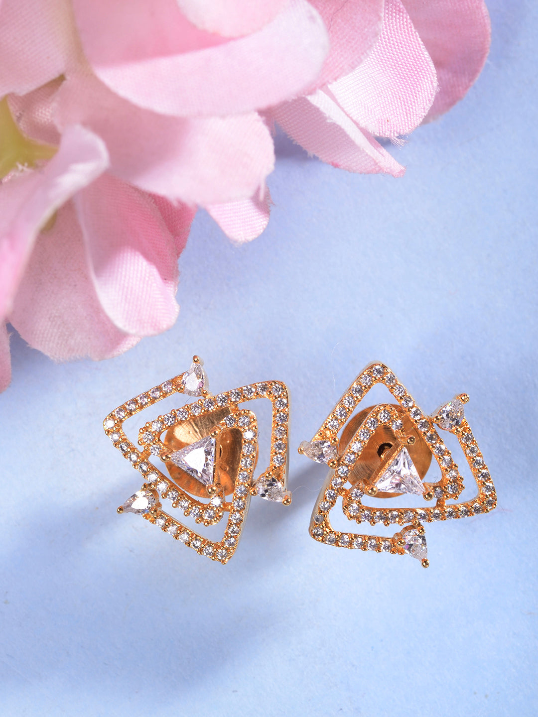 J-Shaped Stud Earrings Micro Pavé Star Earrings Cute Girl Party Earrings  Handmade Earrings Drop Earrings for Woman Retro/Gold Color : Amazon.co.uk:  Fashion