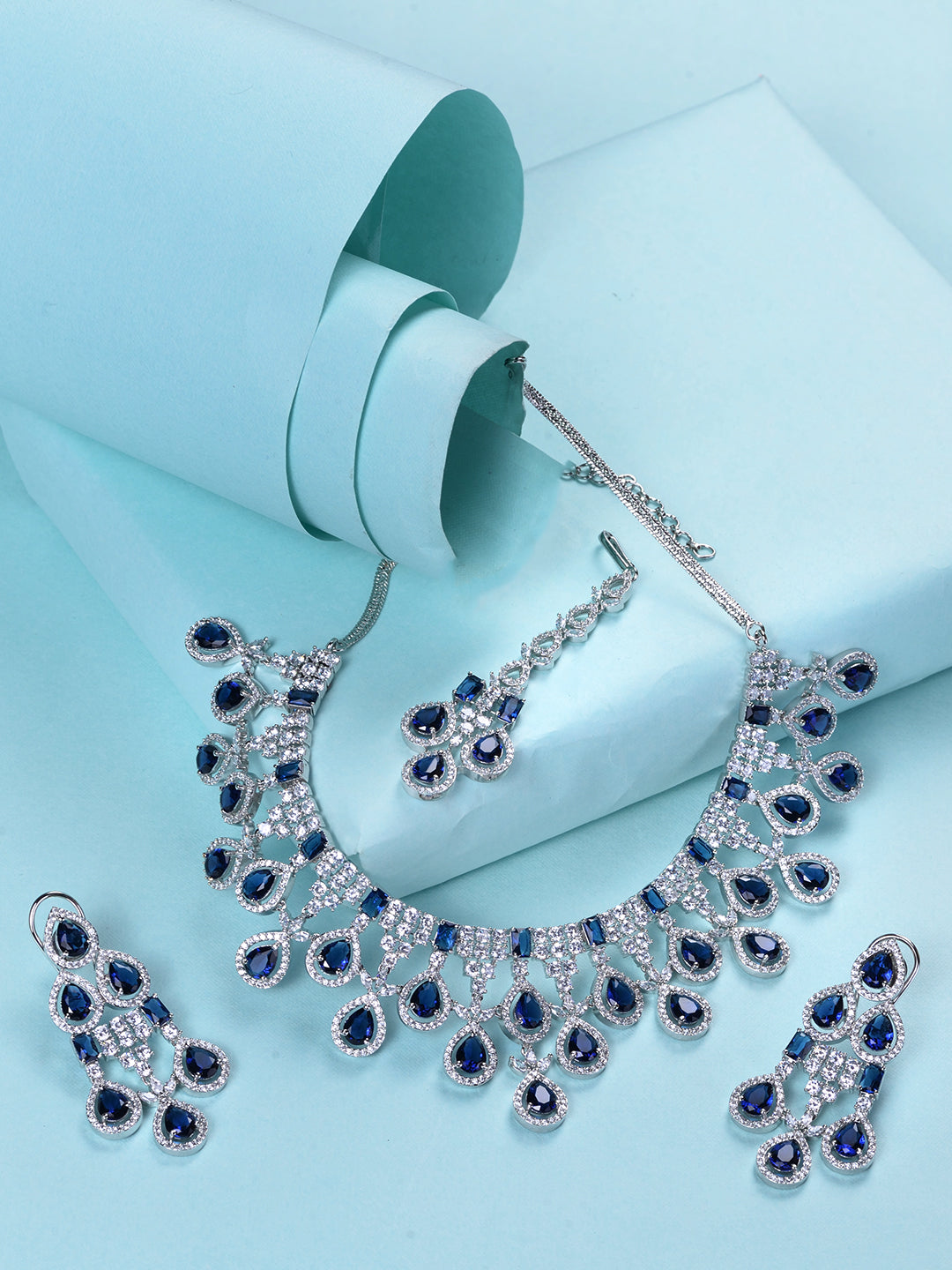 Buy Zaveri Pearls Statement Necklace Set-ZPFK16578 Online At Best Price @  Tata CLiQ